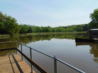 52 Caddo Dr, Elkhart, TX 75839