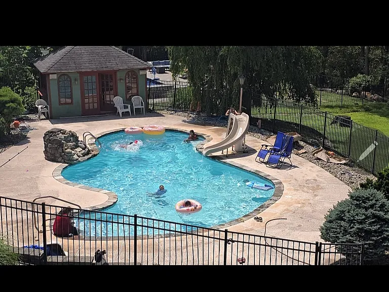 77A Taylortown Rd — Photo 6