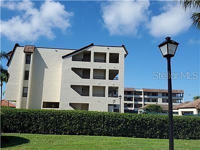 2nd image of 106 1st St E APT 313