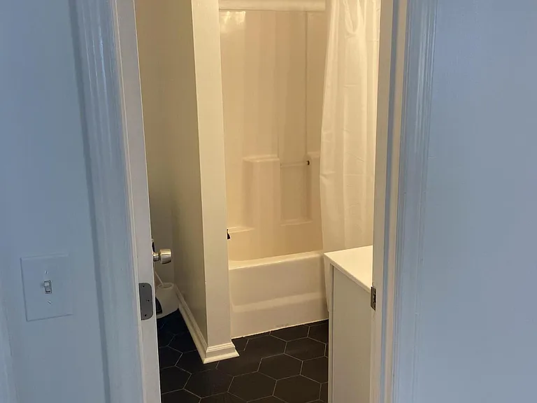 338 Emerald Cove Ct — Photo 12