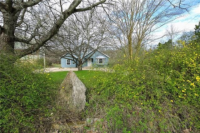 1st image of 110 River Road Cir
