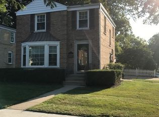 901 N Patton Ave, Arlington Heights, IL 60004