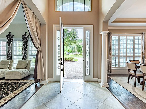 5th image of 1215 Leith Hall Dr