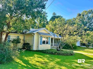 104 Mantel St, East Brewton, AL 36426