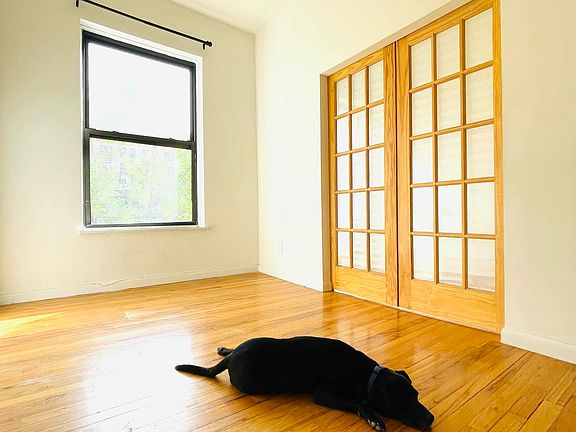 3rd image of 34 W 83rd St APT 4R