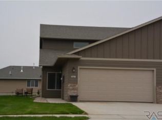 4401 Townsley Pl, Sioux Falls, SD 57108