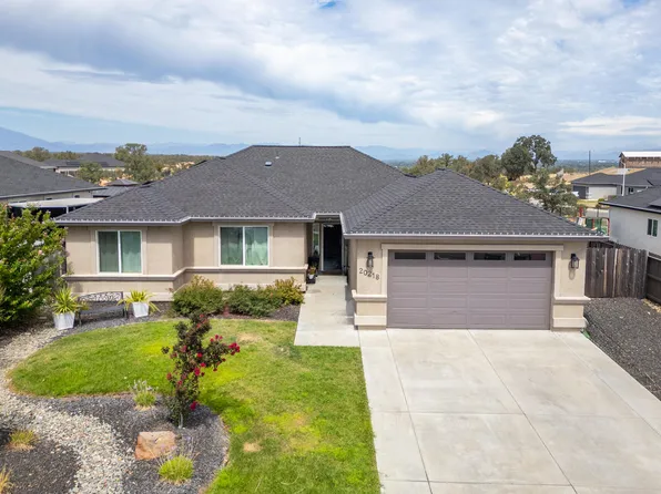 20218 Solomon Peak Dr, Anderson, CA 96007