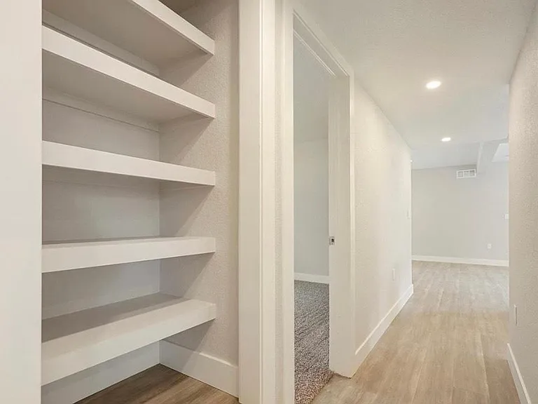 1220 Tucson St — Photo 10