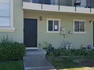 8 Meadowbrook Ave, Pittsburg, CA