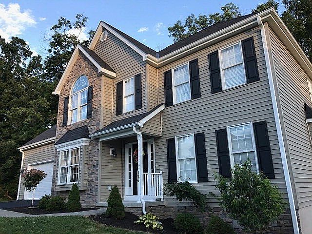 1st image of 126 Camden Cir