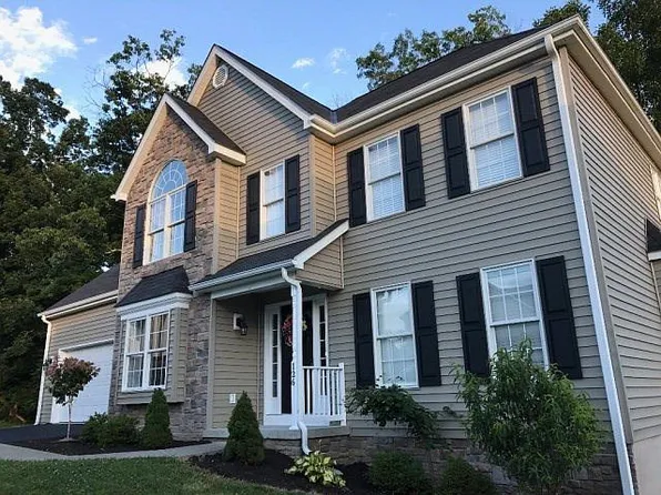 126 Camden Cir, Princeton, WV 24740