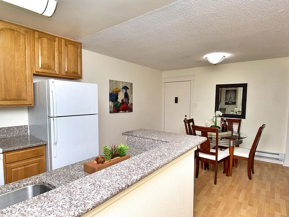 3rd image of 249 Boardwalk Ave APT A