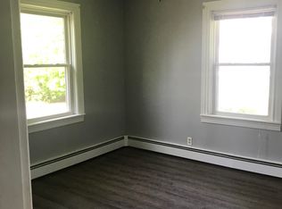 184 1st Ave #2, East Greenwich, RI 02818