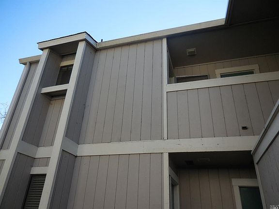 3rd image of 866 Tamalpais Ave APT F