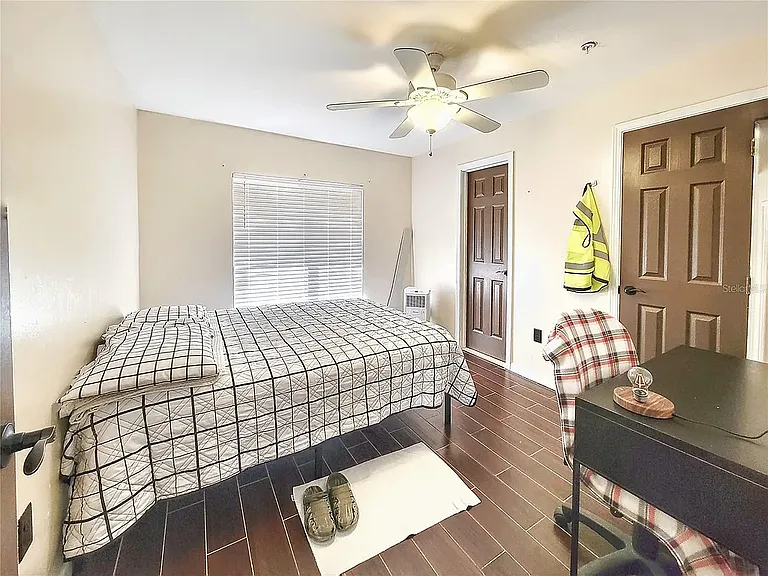 4000 SW 23rd St #4-308 — Photo 15