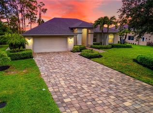 28424 Tasca Dr, Bonita Springs, FL 34135