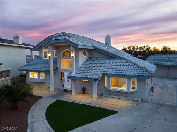 2327 River City Dr, Laughlin, NV 89029