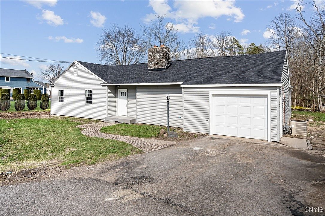 8758 Whiting Rd, Cicero, NY 13039 | Zillow