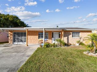 3221 Primrose Dr, Holiday, FL 34691