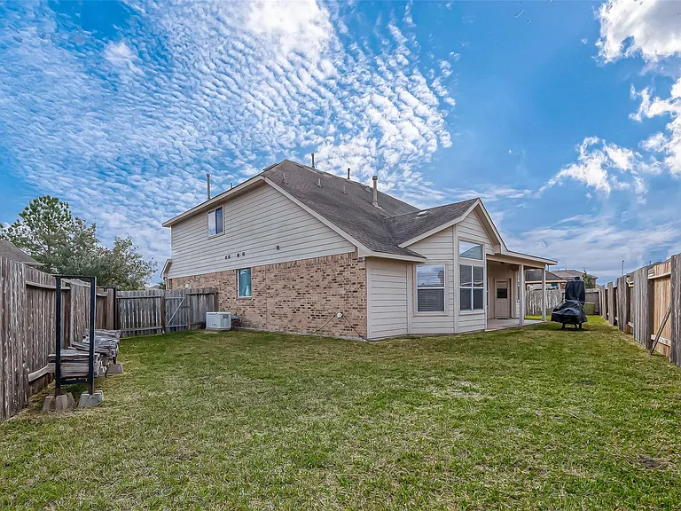 9906 Bronze Mill Ln — Photo 26