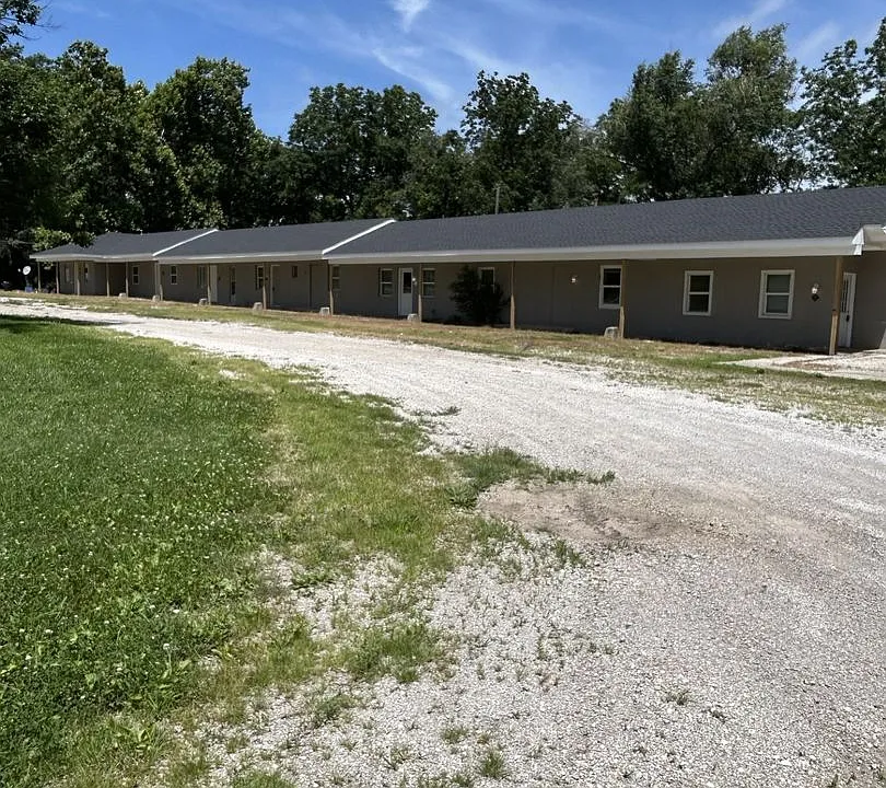 2379 Locust Rd
