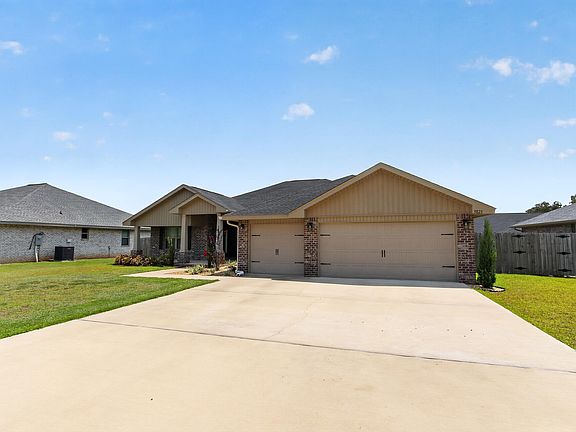 2nd image of 5823 Crestlake Dr