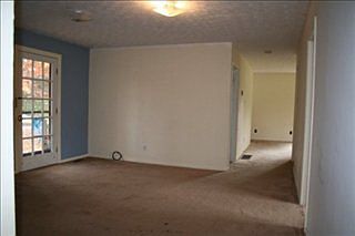 5th image of 1002 Lincoln Dr