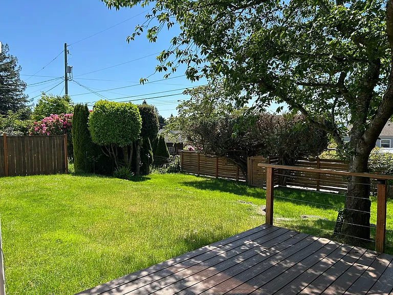 6023 35th Ave SW — Photo 16