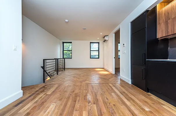 Rented by Nooklyn NYC LLC | media 17