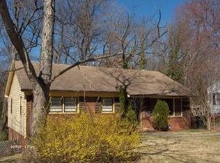 2204 Wanda Dr, Greensboro, NC 27408