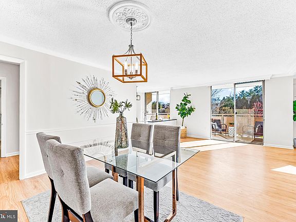 3rd image of 7501 Democracy Blvd APT B133