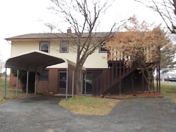 2nd image of 600 E Marshall St