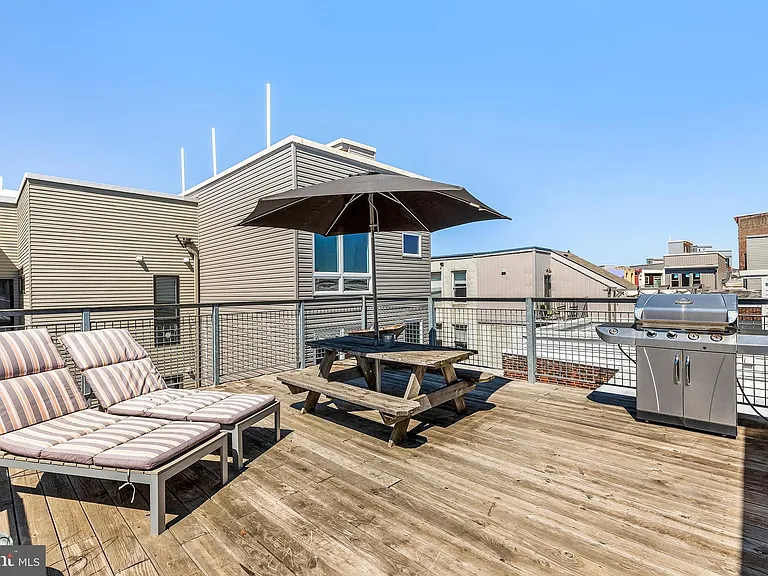 2020 E Fletcher St #1&2 — Photo 31