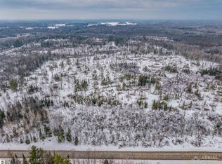 569 Laird Lake Rd, Hale, MI 48739