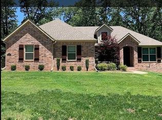 8598 W Athens Ln, Fayetteville, AR 72704