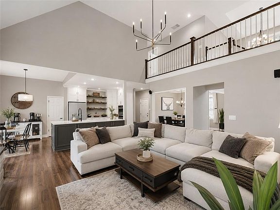 4th image of 6053 Rockingham Way