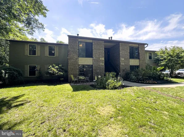 79 W Bluebell Ln, Mount Laurel, NJ 08054