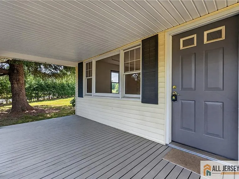 226 Gravel Hill Rd — Photo 6