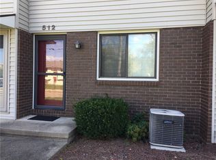 512 S 19th St, West Des Moines, IA 50265