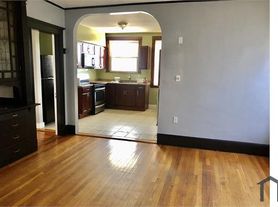 12 Wheatland Ave