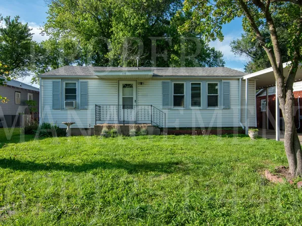118 W Jackson St, Coffeyville, KS 67337
