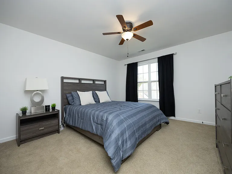 1428 White Opal Dr — Photo 33
