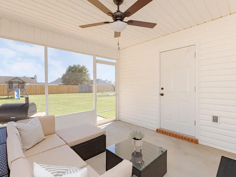225 Stirling Bridge Dr — Photo 35