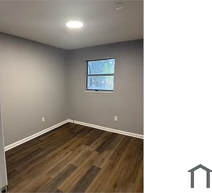 826 Ferndale Ave — Photo 11