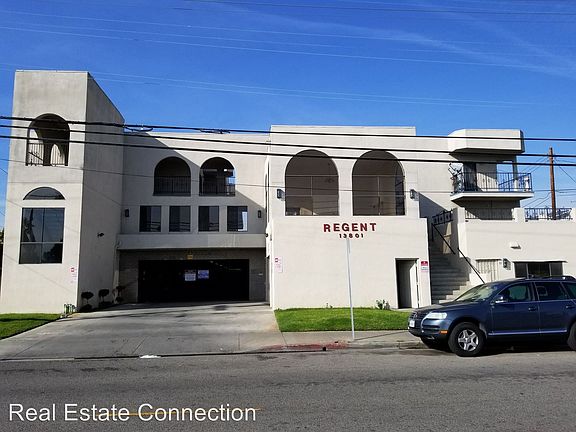 2nd image of 13801 Yukon Ave APT 06