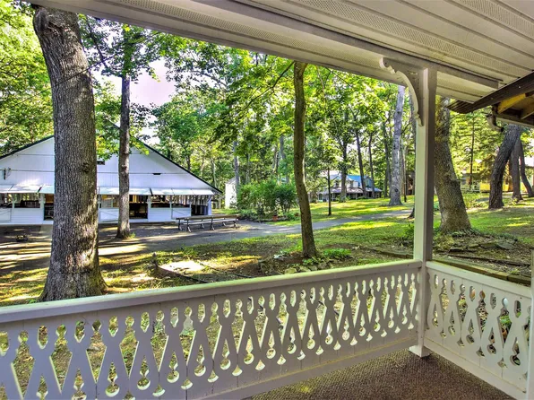 136 Camp Meeting Cir, Herndon, PA 17830