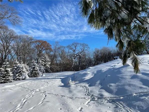 16XX Holdridge Ter S, Wayzata, MN 55391