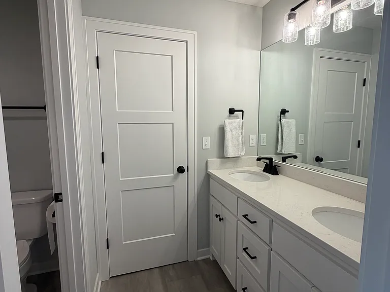 709 Pine Ct — Photo 22