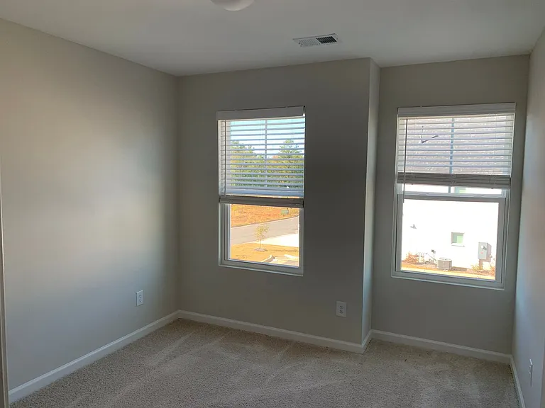 2815 Ridge Crest Ct — Photo 11