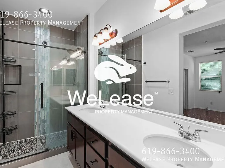 4300 Newton Ave #8 — Photo 16